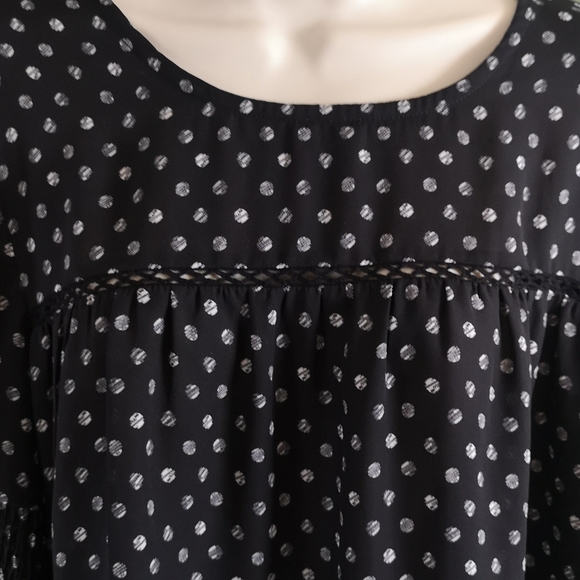 Spense Abstract Polka Dot Smocked Sleeve Detail Flowy Keyhole Back Sz L - Picture 2 of 9